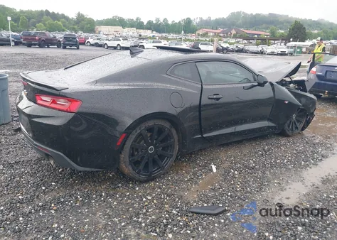 2018 Chevrolet Camaro 1Lt из США, поврежденный, VIN 1G1FB1RS1J0132273